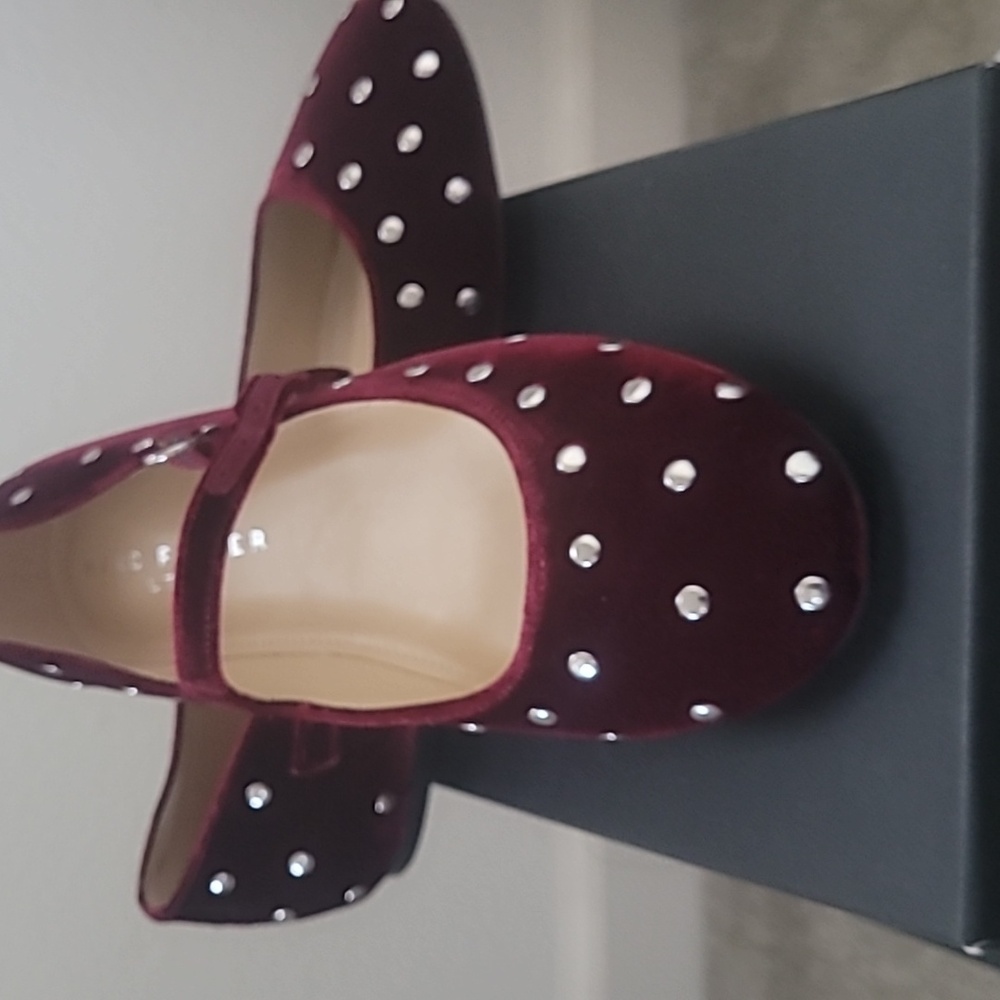 NWB Marc Fisher Burgundy Studded Mary Jane Shoes 6.5